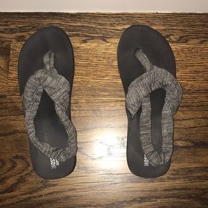 Black and gray target sandals
